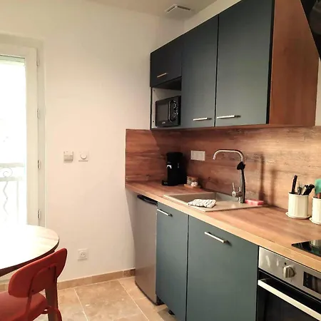 Apartment Tu Elleta *