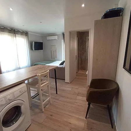 Tu Elleta Apartment Tulette